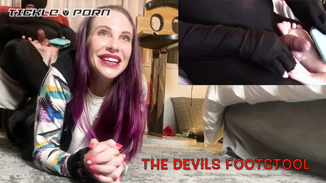 The Devils Footstool – TickleJob Goddess Vicky V
