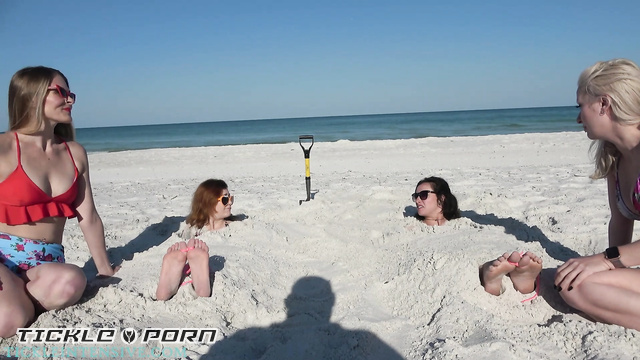 Tickle Intensive – Fun In The Sun