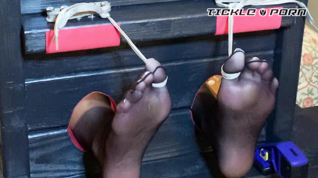The Devils Footstool – Bella Toe Tied And Tickled