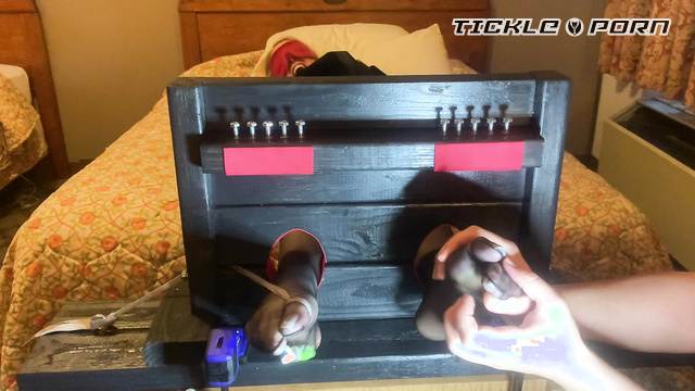 The Devils Footstool – Bella Toe Tied And Tickled
