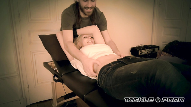 Beautiful Girls Tickled Productions – Sylvie Upperbody tickling part I