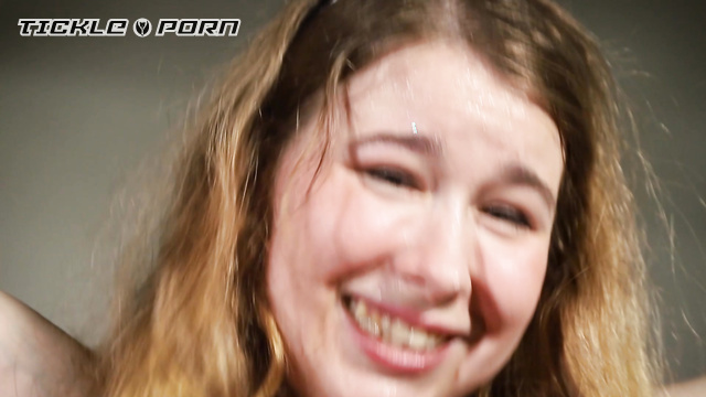 Bondagio – Streamer girls are getting wild with this request