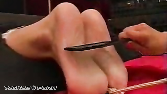 Chloe Creation – Taylor Tied Toes 3