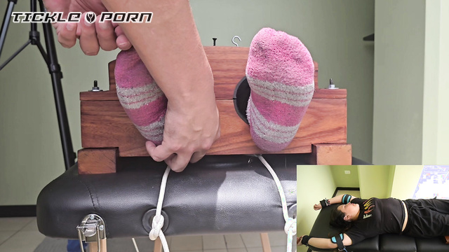 Pitaya Feet and Tickling - Sheila Overwhelmed: A Detailed Facing Up Tickle Session Special