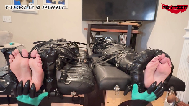 Anna Kovachenko Feet