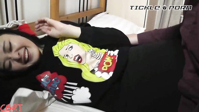 China Best Real Tickling – Burst into Laughter – Crystal