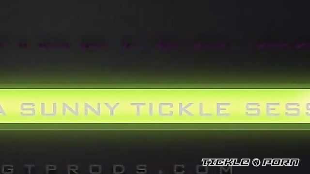 BGTP – A sunny tickle session