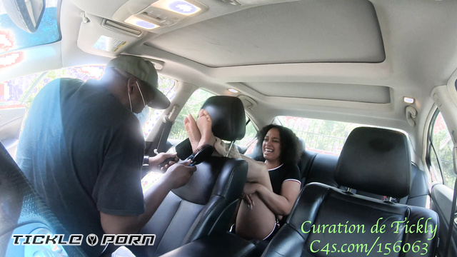 Curation De Tickly – TeeTee’s Back Seat Foot Tickling