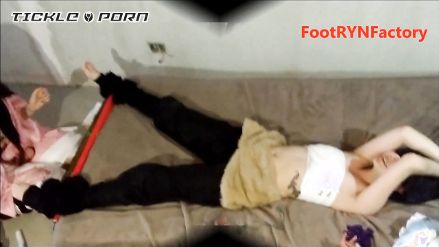 El Valle de las Cosquillas – Inozuke Nezuko tickling Part 2