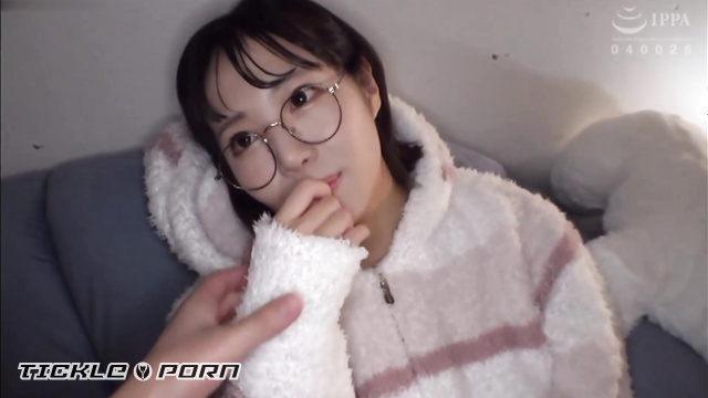 Amateur Barefoot Asian Girlfriend in Pajamas