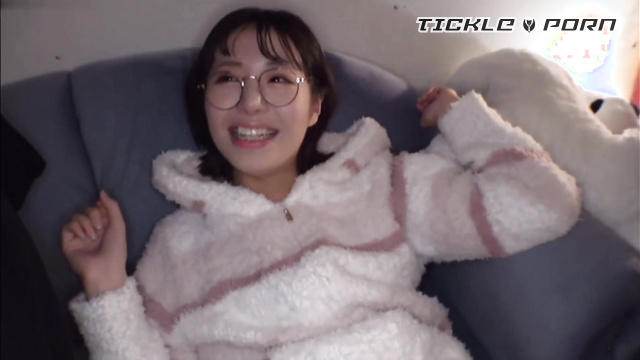 Amateur Barefoot Asian Girlfriend in Pajamas