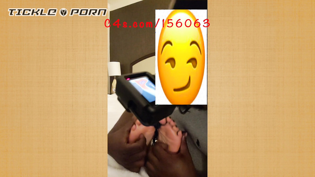 Curation De Tickly – Oily Foot Tickling Frenzy for Sasha Monae