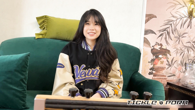 Chinese Tickling TK - The beauty experiences a lot of ticklish pleasures