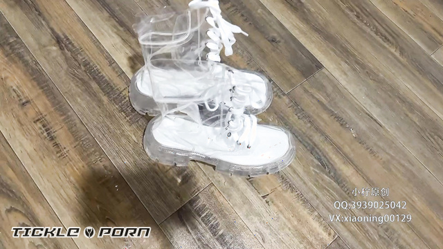 Chinese Tickling TK - Mealworms in Xiao Ning's Transparent Boots