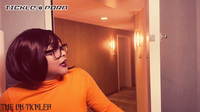 Velma Feet