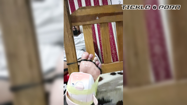 tickling touch - Gagged Eli Suffers Through Tickling