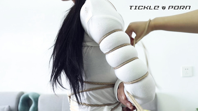 Chinese Tickling TK - Yang Ruolin's Bound Home Life