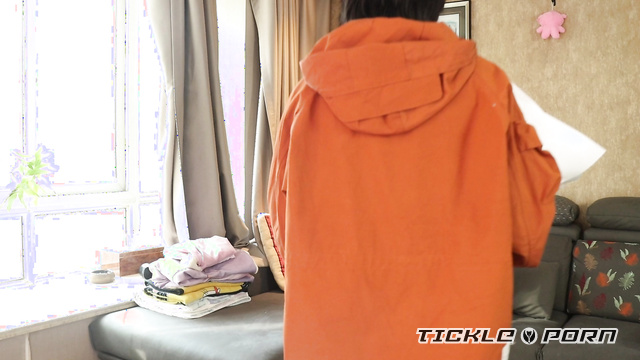 Chinese Tickling TK - Prime Minister Ruolin's Tickle Dating