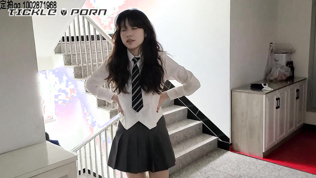  Asian