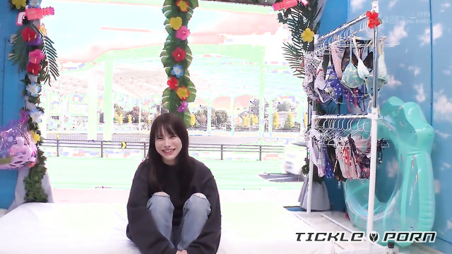 Chinese Tickling TK - Japanese Beauties Public Foot Tickle