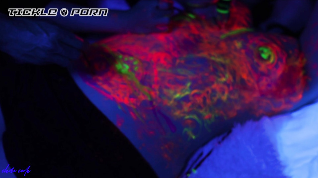 Claire Coda - Claire’s Glow Paint Giggle Tickle Part 1