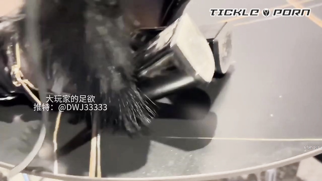 Chinese Tickling TK - Yangzhou: Meeting a Stunning Student