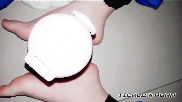 Chinese Tickling TK - Tickling a Blindfolded Classmate’s Feet