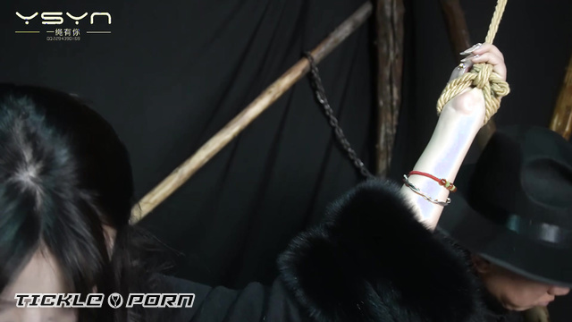 Chinese Tickling TK - Extreme Tight Rope Walking was Betrayed by a Beautiful Girl