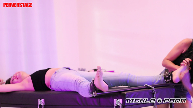 Perverstage - Psycho Girl Who Only Thinks About Extreme Tickling