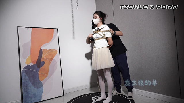 Chinese Tickling TK - Tickle Room Test: Petite Dancer Xi Yan’s Fate