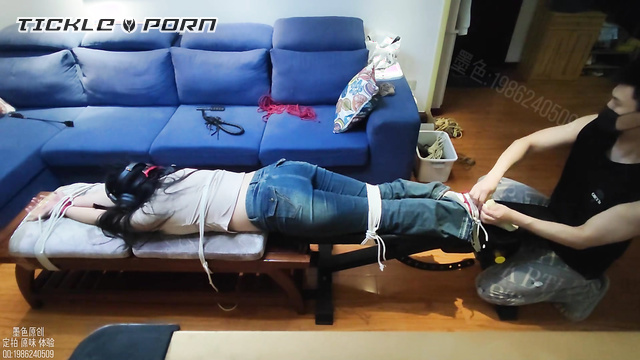 Chinese Tickling TK - Xinxin Ticklish Disaster: Drunken Night & Fixed Bench
