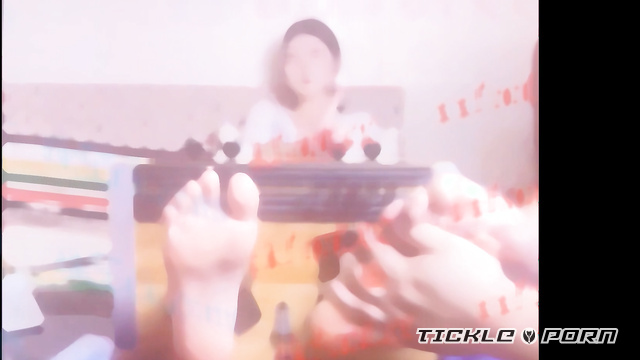 Chinese Tickling TK - The Biggest Ticklish Fish That Xiao Fei Caught