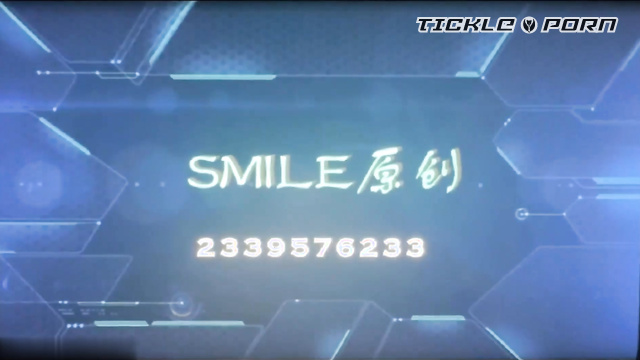 Smile - DJ Peng And Her Friends Enjoy a Ticklish Playtime Party