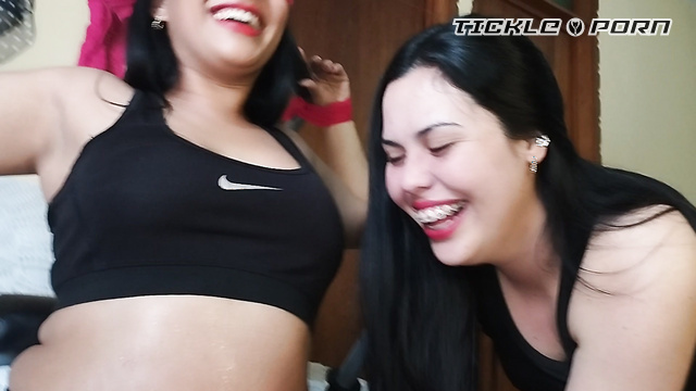 Ninosticklingstudio - Irama’s Belly Button Gets The Cold Tickle Treatment