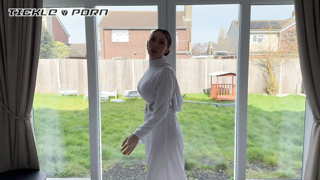 Latina Bondage - Tied To The Rebellion: Busty Kiki As Princess Leia