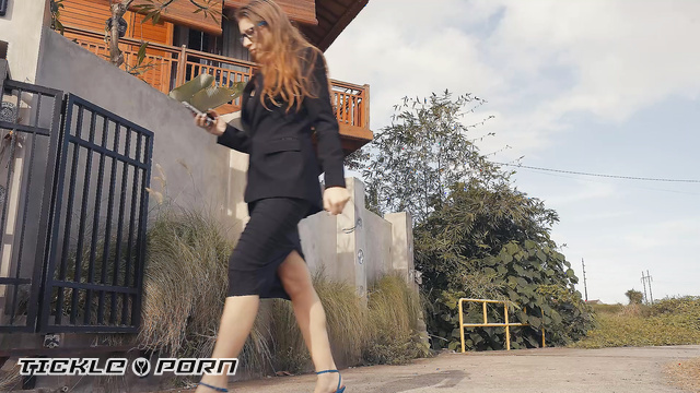 Shibari Kalahari - Erica’s Ticklish Interrogation: Enough Evidence To Expose Agent